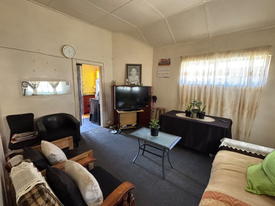 2 Bedroom Property for Sale in Kensington Eastern Cape